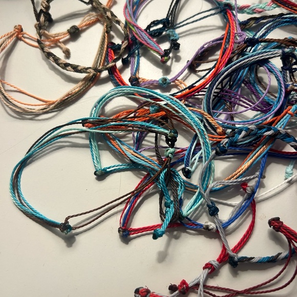 Colorful String Bracelets Set - Picture 4 of 4